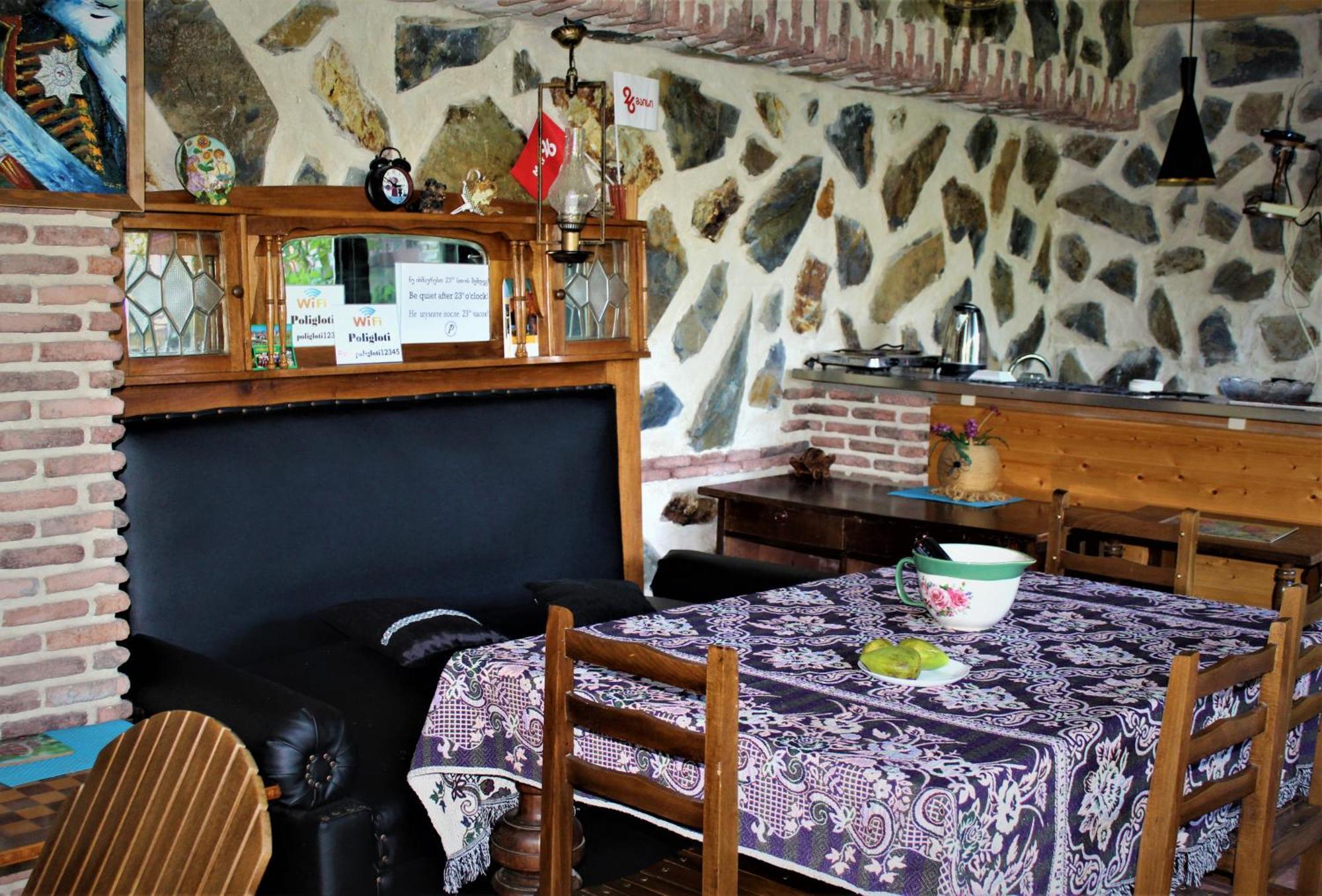 תלאווי Guest House Poligloti מראה חיצוני תמונה