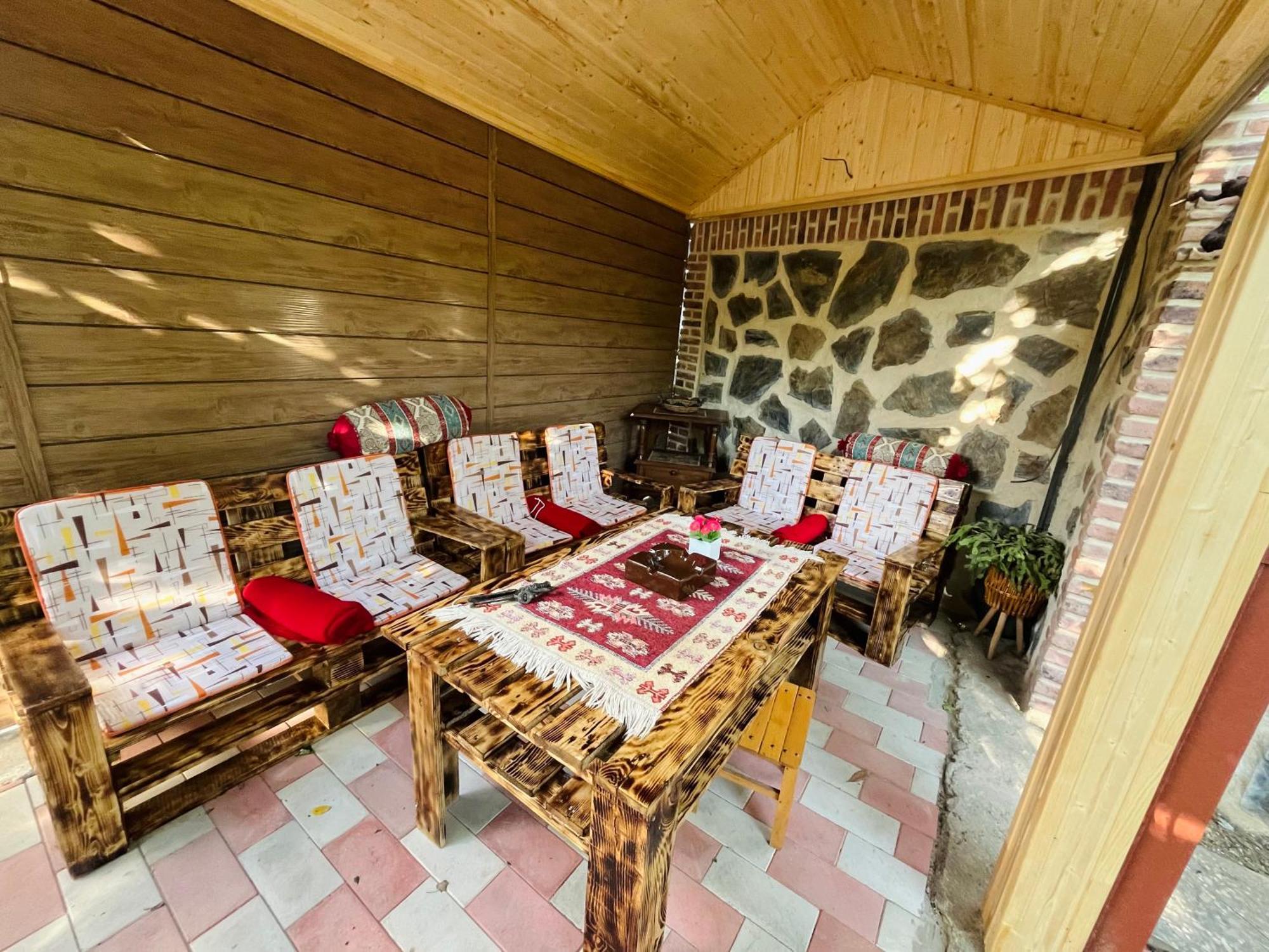 תלאווי Guest House Poligloti מראה חיצוני תמונה